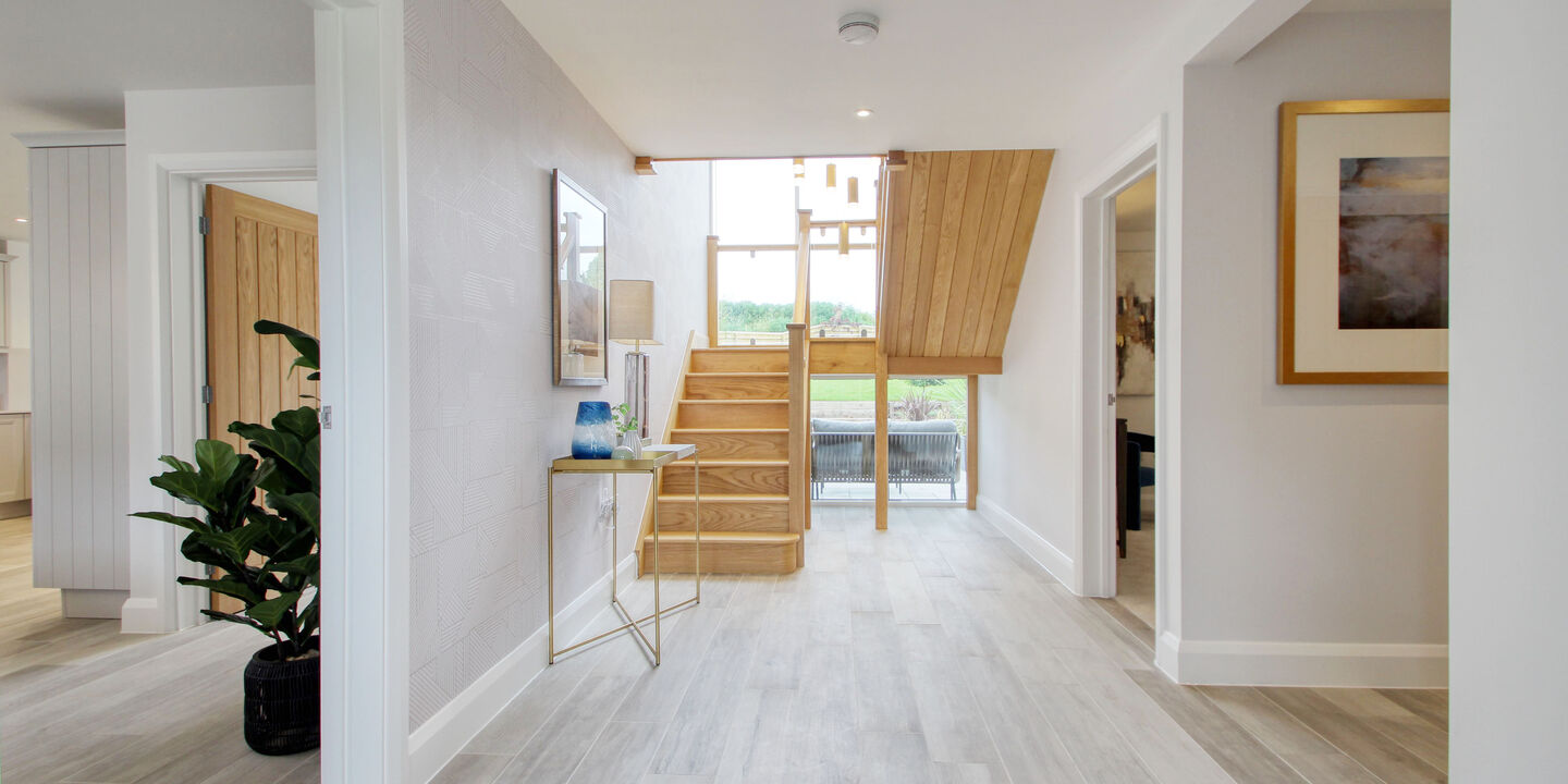 Entrance Hall 02